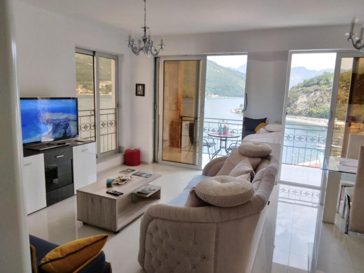Apartment Galina Tivat Exterior foto